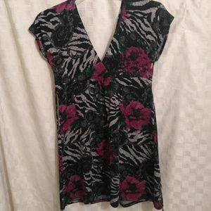 Cute Floral Belted Dress - Size XL